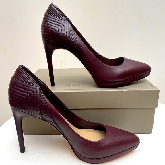 BCBGMAXAZRIA- Donovan Leather Pump, Color- Bordeaux, Size 7, Gently Used - Picture 2 of 12